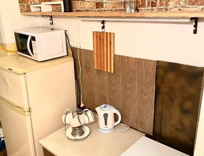 в центрі біля ратуші вулиця площа ринок 11